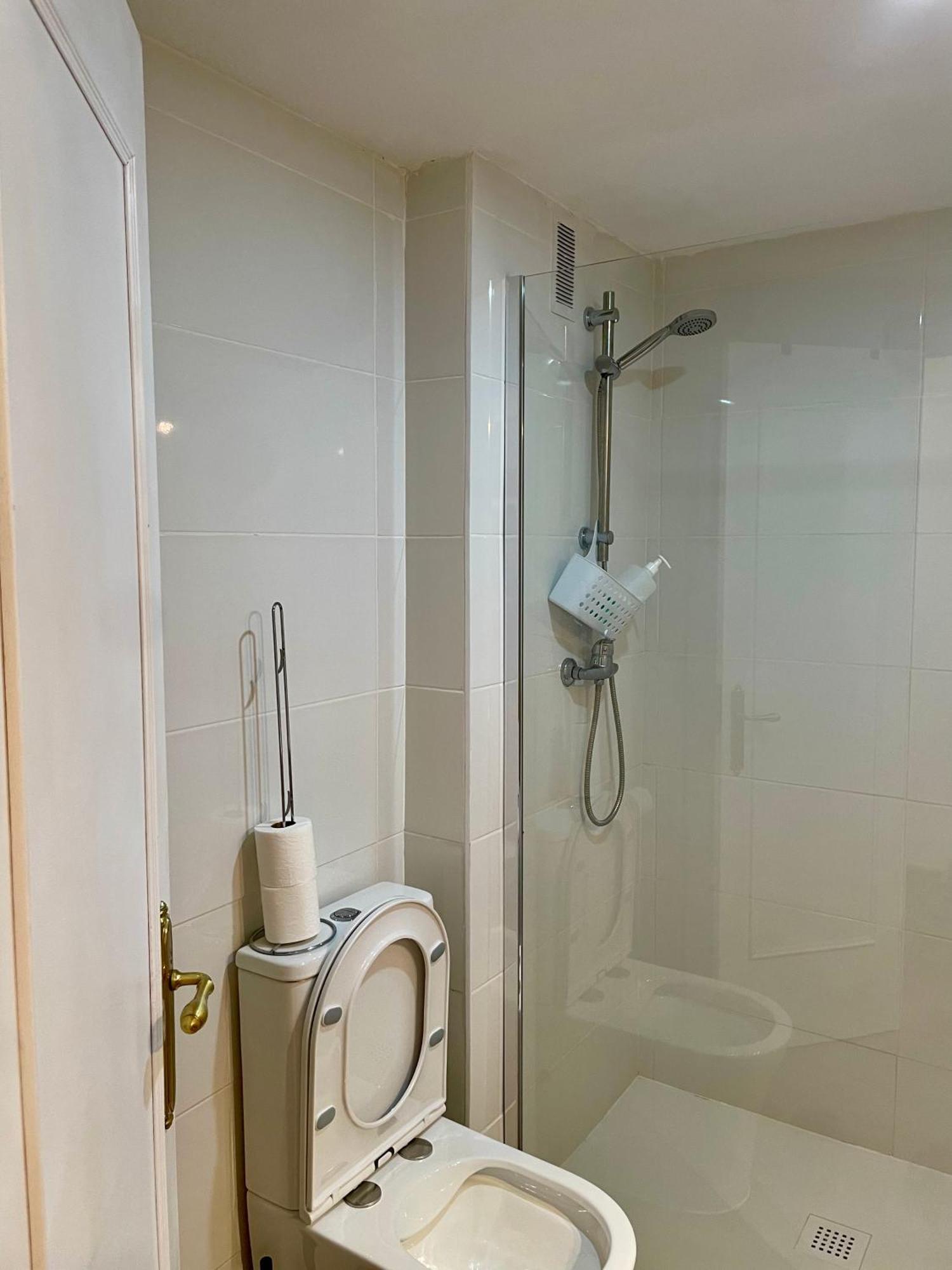Private Rooms Madrid Atocha מראה חיצוני תמונה