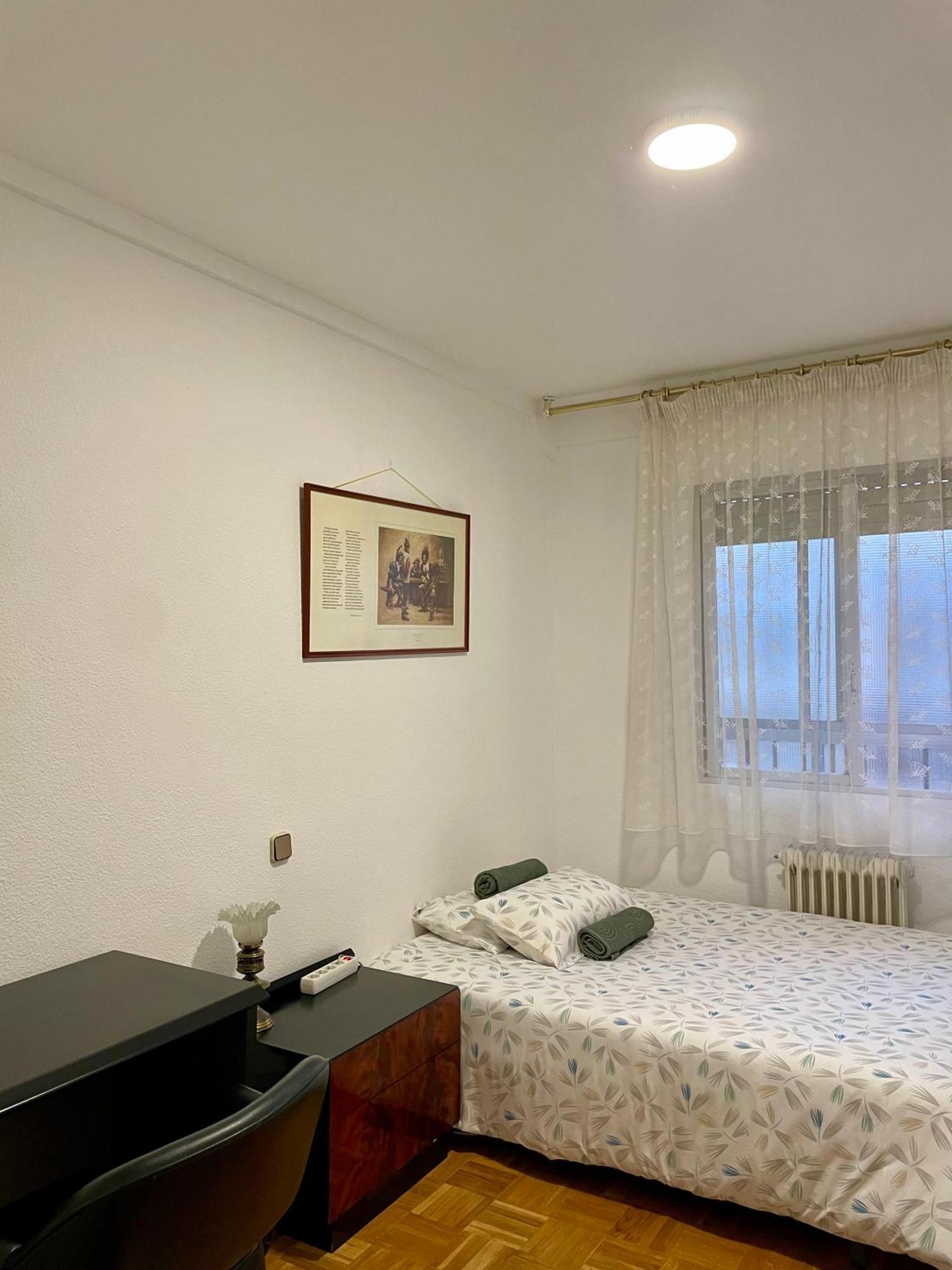 Private Rooms Madrid Atocha מראה חיצוני תמונה