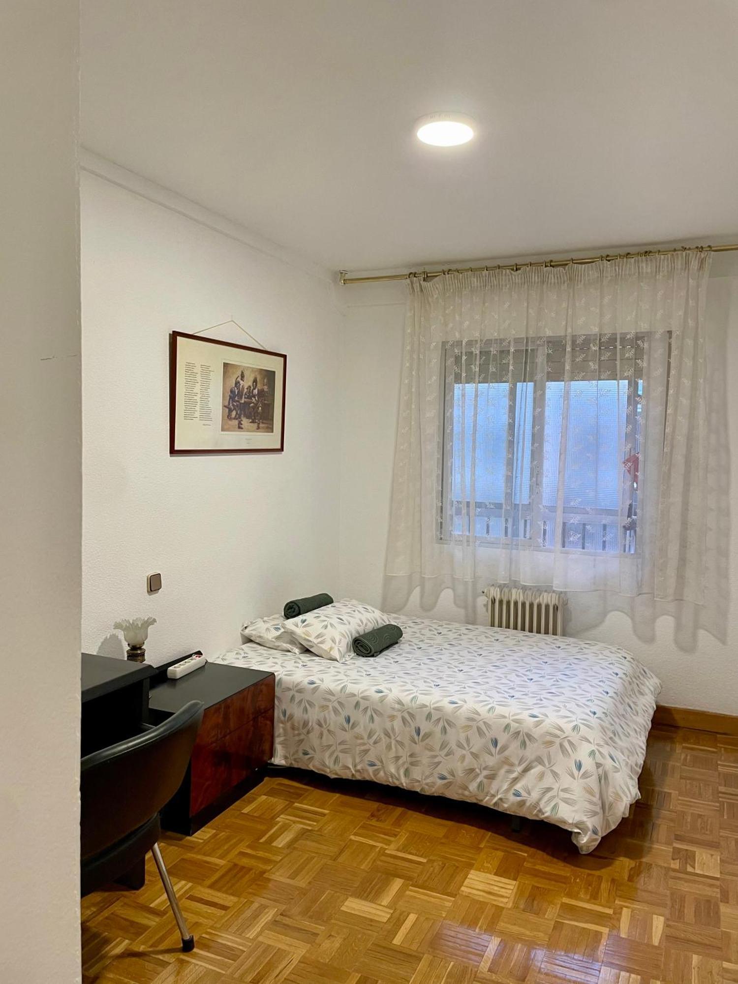 Private Rooms Madrid Atocha מראה חיצוני תמונה