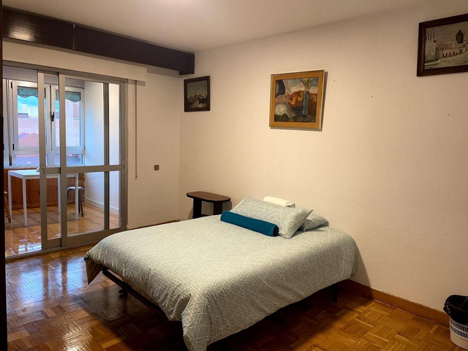 Private Rooms Madrid Atocha מראה חיצוני תמונה
